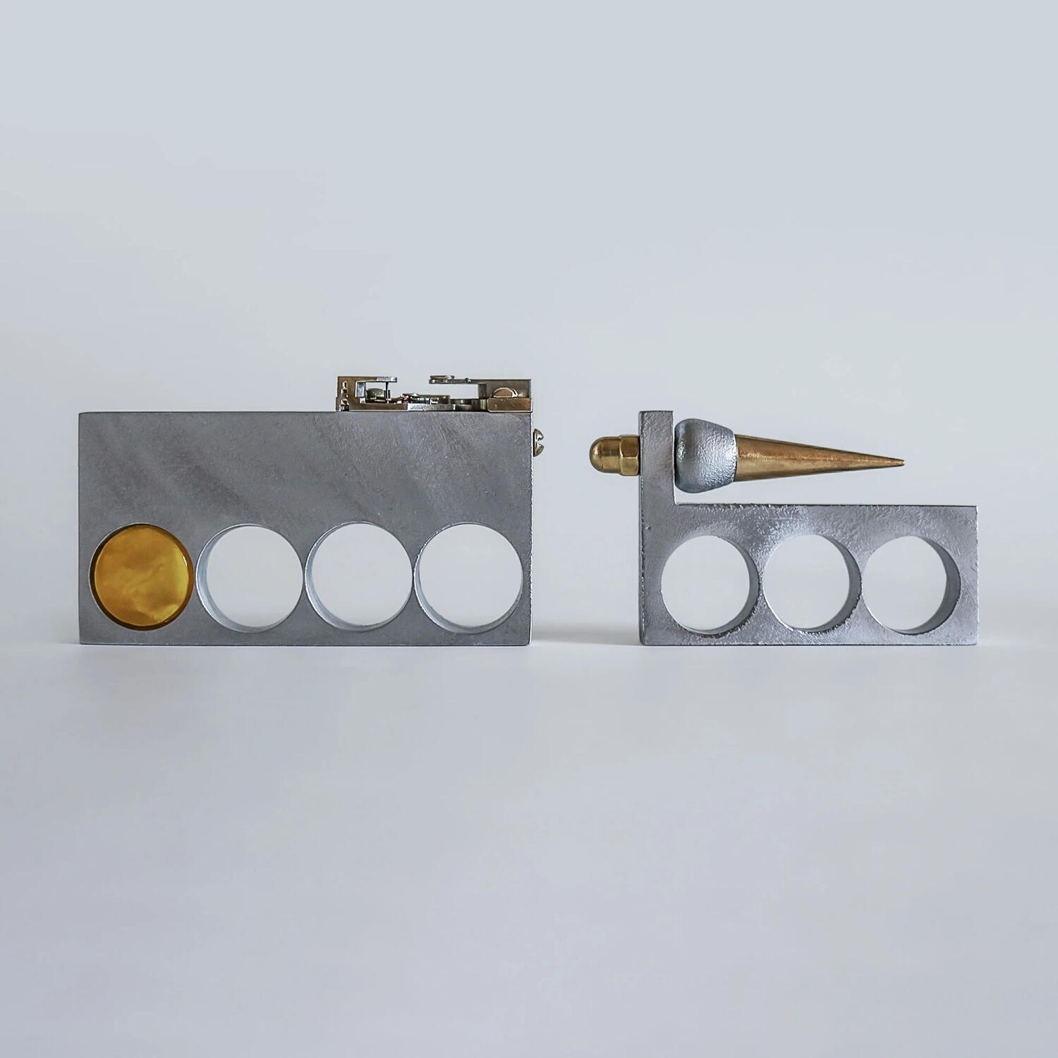 Conceptual Jewelry Steampunk Rings (3 holes), 2017